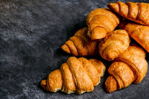 Croissante cu unt - fragede si aromate