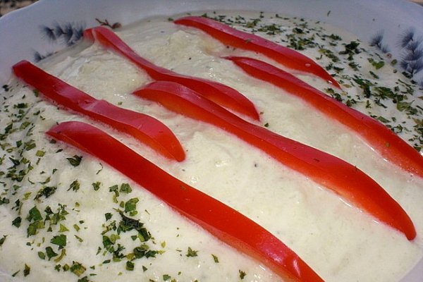 Salata Picanta din Dovlecei