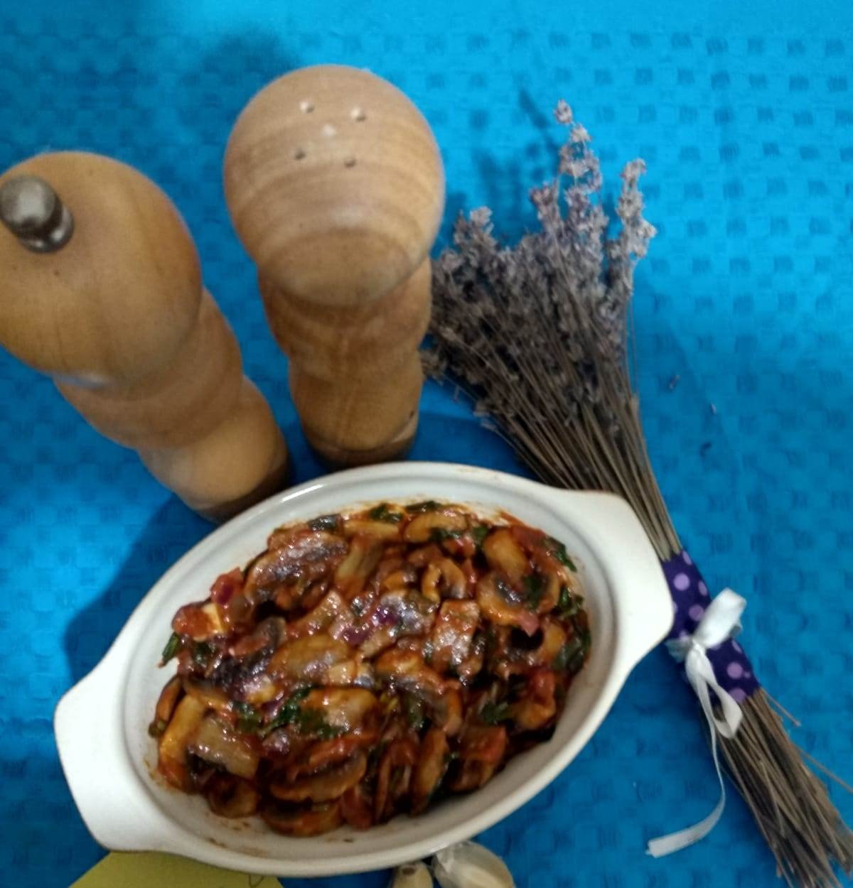 Paprikas cu ciuperci